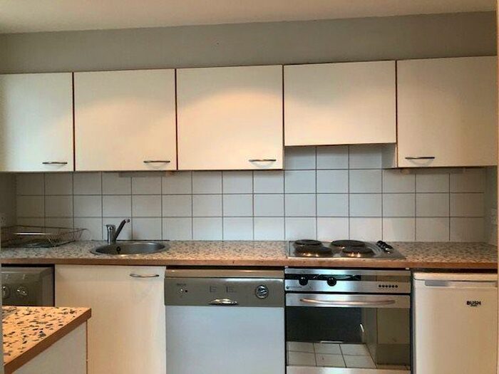 2 Bedroom Flat To Rent In Royal Quay, , Kings Dock, L3