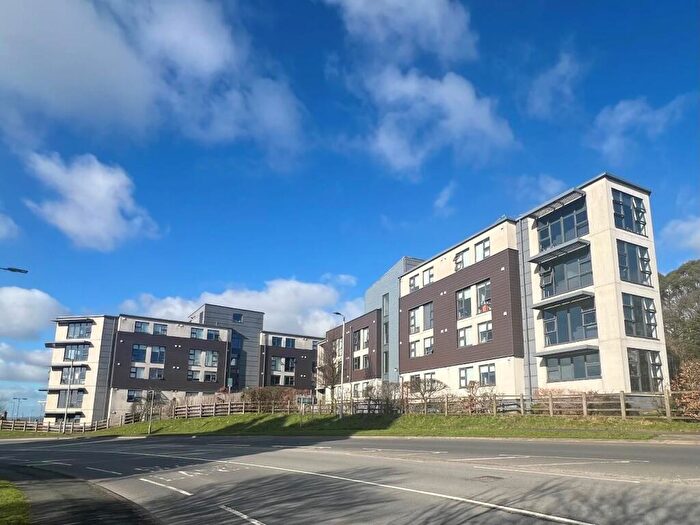 8 Bedroom Flat To Rent In Flat, Plymbridge Lane, Derriford, Plymouth, PL6