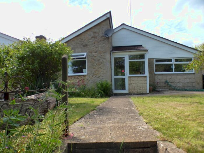 2 Bedroom Terraced Bungalow For Sale In Watery Lane, Hook Norton OX15