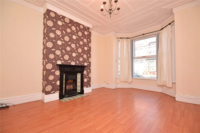4 Bedroom Terraced House To Rent In Cranbrook Avenue, Leeds, West Yorkshire, LS11