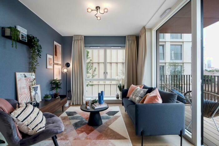 1 Bedroom Flat To Rent In Copperworks Wharf Sugar House Island, E15