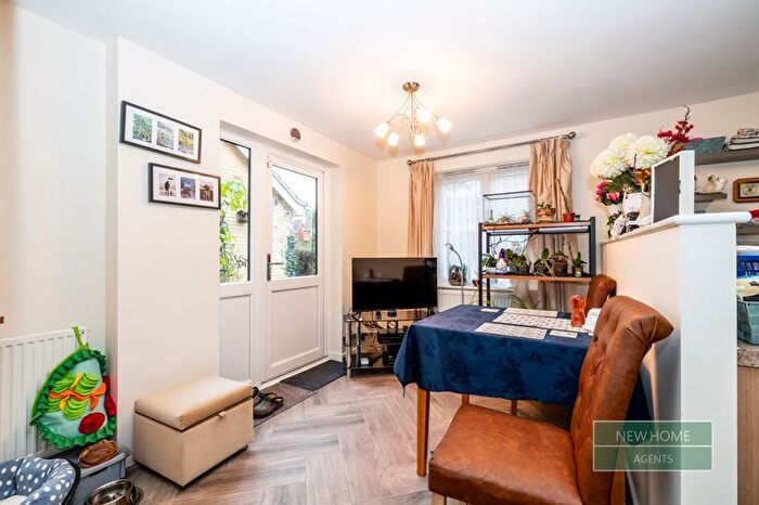 4 Bedroom Detached House For Sale In Garganey Walk, Lakeside, Scunthorpe, DN16