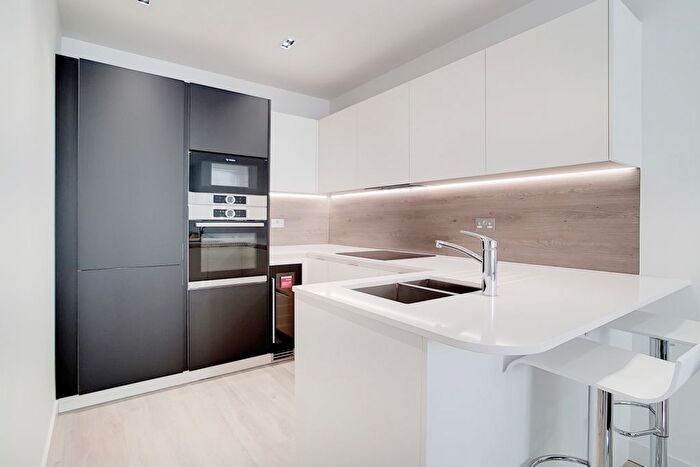 1 Bedroom Flat To Rent In Woodberry Down, London, N4