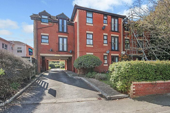 1 Bedroom Flat For Sale In - Spring Road, Sholing, SO19