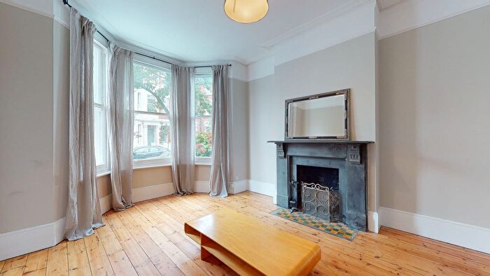 4 Bedroom Terraced House To Rent In Bracewell Road, London, W10