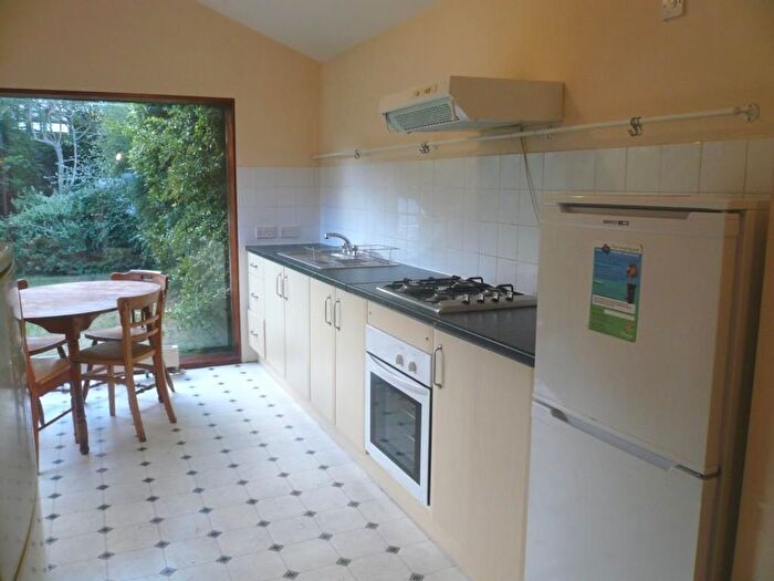 4 Bedroom Semi-Detached House To Rent In Ralph Road, Bristol, BS7