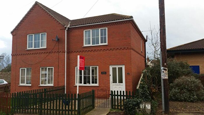 2 Bedroom Semi Detached House To Rent In School Lane, Coningsby, LN4