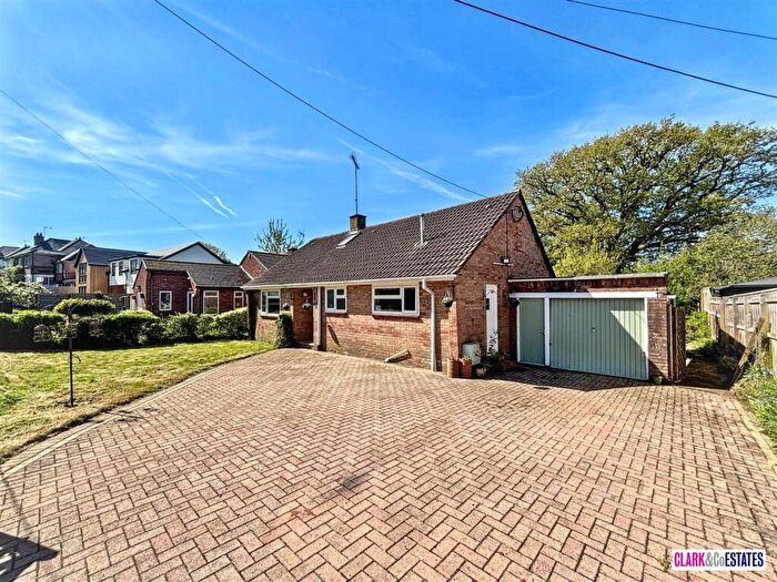 4 Bedroom Detached House For Sale In Werneth, Town Lane, Woodbury, EX5