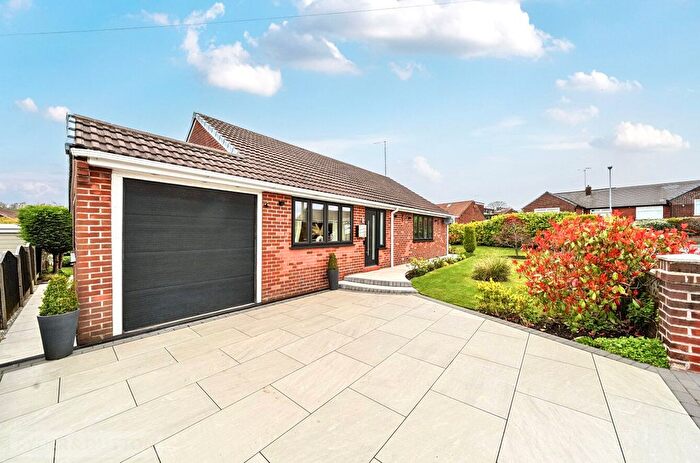 3 Bedroom Detached Bungalow For Sale In Ullswater Avenue, Royton, Oldham, Greater Manchester, OL2