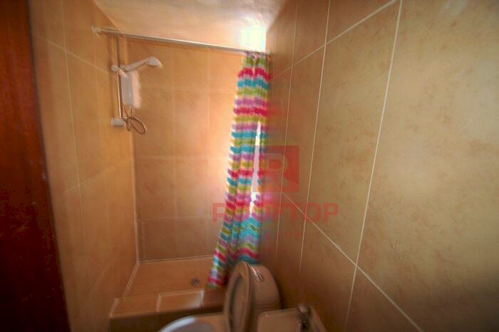 6 Bedroom House To Rent In Hessle Place, Leeds, LS6