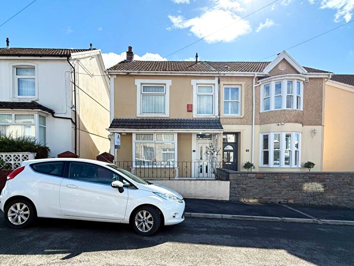 3 Bedroom Semi-Detached House For Sale In Argyle Street, Abercynon, Mountain Ash, CF45