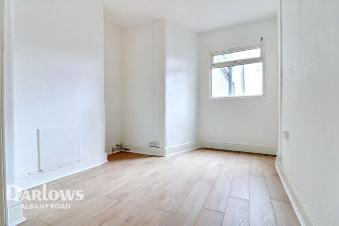 4 Bedroom End Of Terrace House To Rent In Pearl Street, Cardiff, CF24