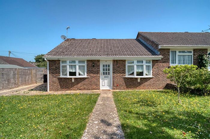 2 Bedroom Semi-Detached Bungalow For Sale In Filbridge Rise, Sturminster Newton, DT10