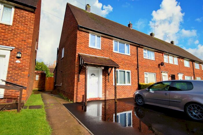 5 Bedroom Semi-Detached House To Rent In Mayors Croft, Coventry, CV4