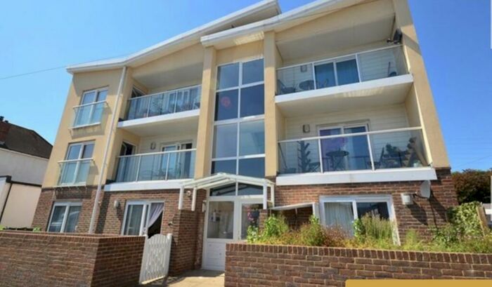 2 Bedroom Flat To Rent In Mile Oak Road, Portslade, Brighton, BN41