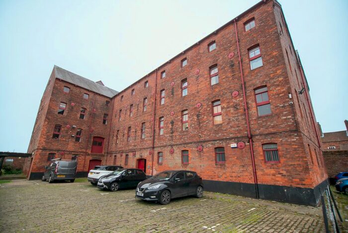 1 Bedroom Flat To Rent In High Street, Hull, HU1