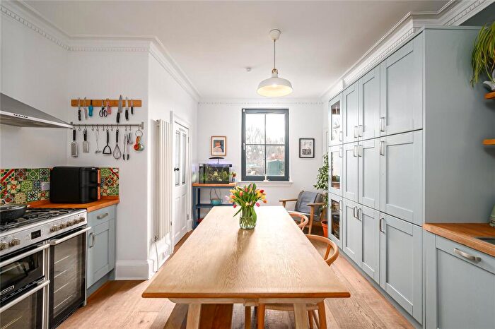 3 Bedroom Terraced House For Sale In Inchview Terrace, Edinburgh, Midlothian, EH7