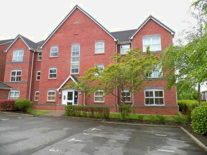 2 Bedroom Flat To Rent In Wrenbury Drive, Northwich, Cheshire, CW9