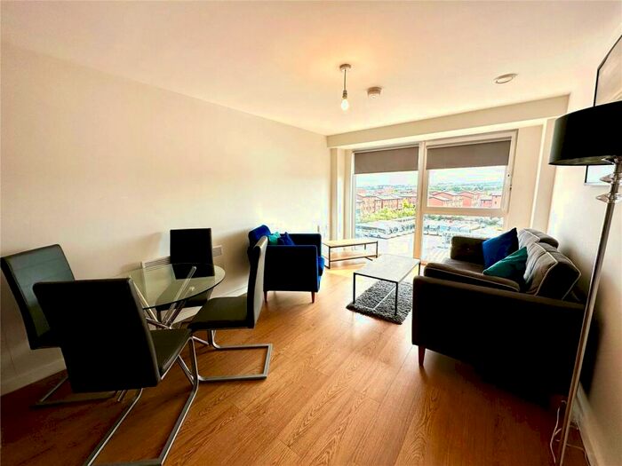 2 Bedroom Flat To Rent In Atkinson Street, Hunslet, Leeds, West Yorkshire, Uk, LS10