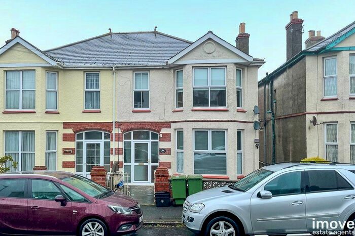 2 Bedroom Flat To Rent In Perinville Road, Torquay, TQ1