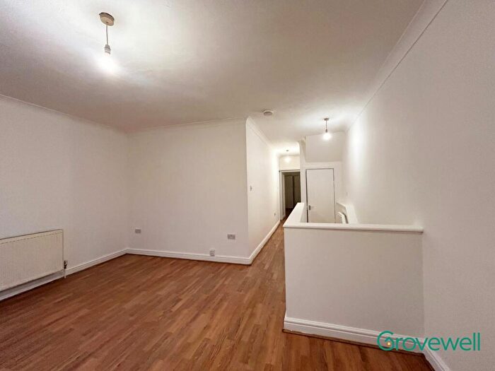 1 Bedroom Flat To Rent In Manchester Road, Rochdale, OL11