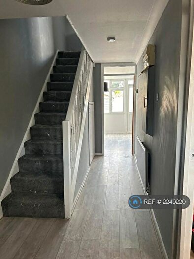 3 Bedroom Terraced House To Rent In Coniston Way, Milton Keynes, MK2