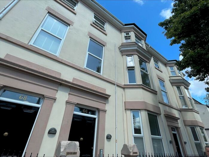 2 Bedroom Flat To Rent In Balls Road, Oxton, Wirral, CH43