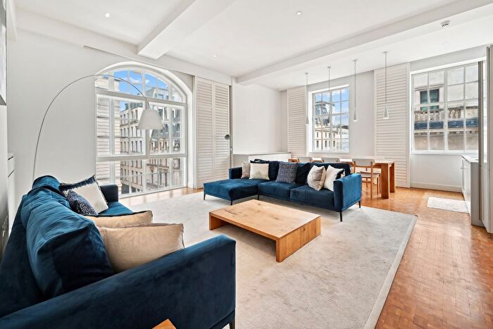 2 Bedroom Flat To Rent In Jermyn Street, London, SW1Y