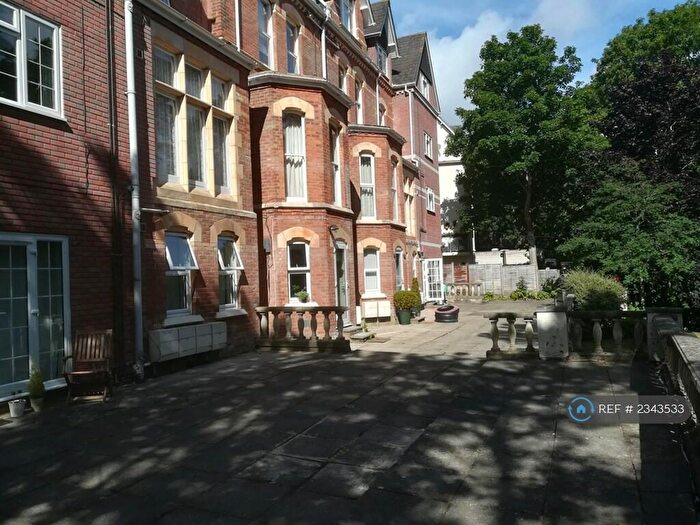 2 Bedroom Flat To Rent In Bradburne Road, Bournemouth, BH2