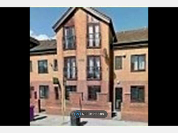 8 Bedroom Terraced House To Rent In Mostyn Hall, Liverpool, L15
