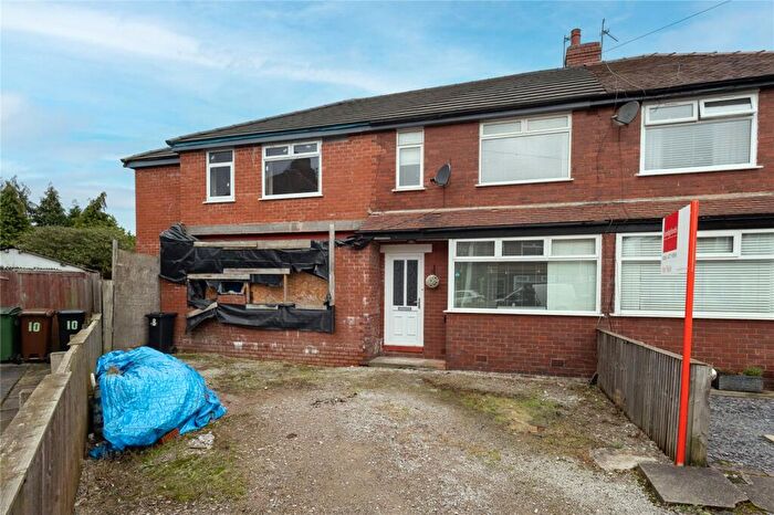 2 Bedroom Semi-Detached House For Sale In Birkdale Grove, Stockport, Greater Manchester, SK5