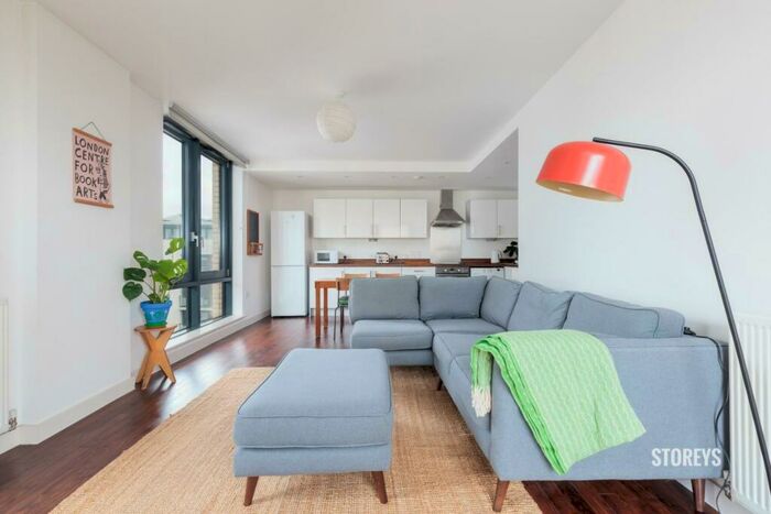 2 Bedroom Apartment To Rent In Palmers Road, Bethnal Green, London, E2