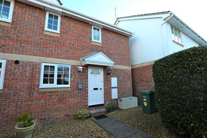 2 Bedroom End Of Terrace House To Rent In Cricklade Court, Nailsea, North Somerset, BS48