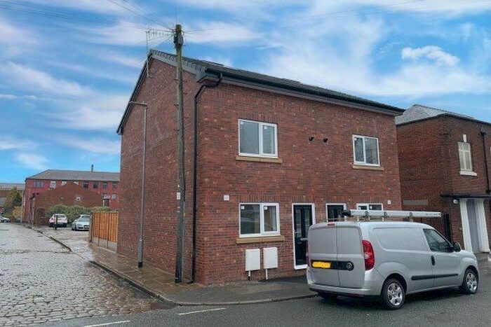 3 Bedroom Semi-Detached House To Rent In Coronation Street, Macclesfield, SK11