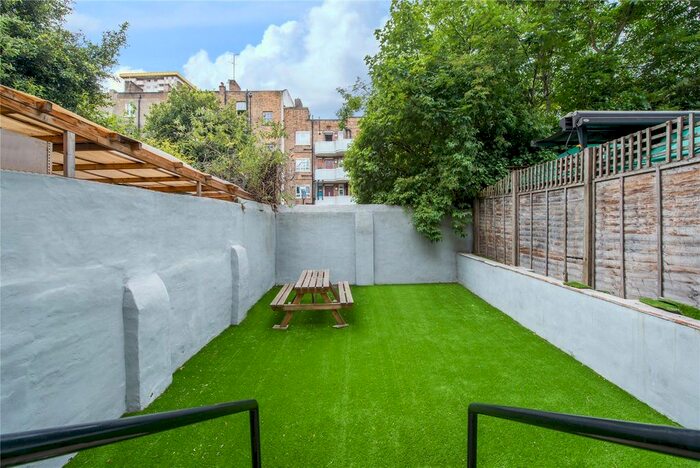 2 Bedroom Flat To Rent In Eversholt Street, Camden, NW1