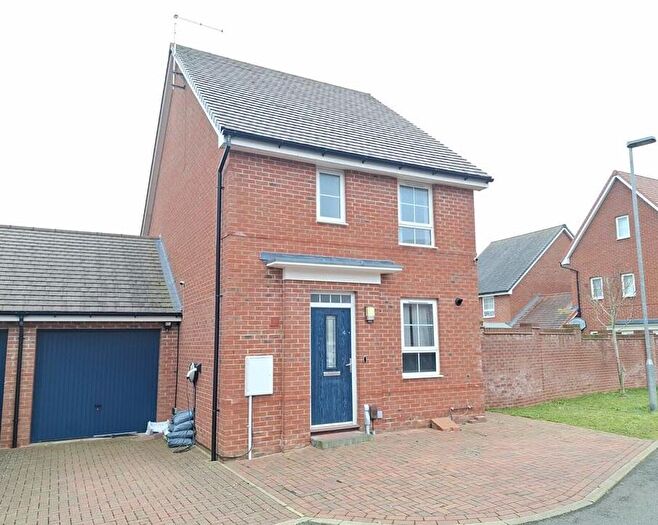 3 Bedroom House To Rent In Skipper Close, Hemel Hempstead, HP2