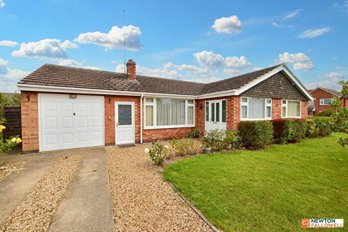 3 Bedroom Detached Bungalow For Sale In Elizabeth Way, Bourne, PE10