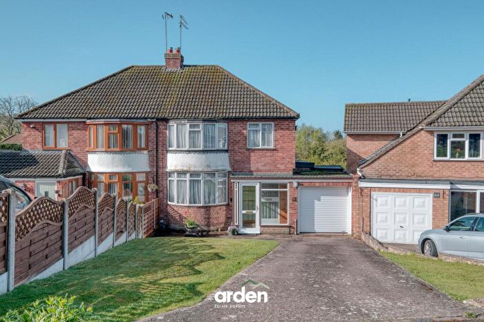 3 Bedroom Semi Detached House For Sale In St. Peters Close, Redditch, B97