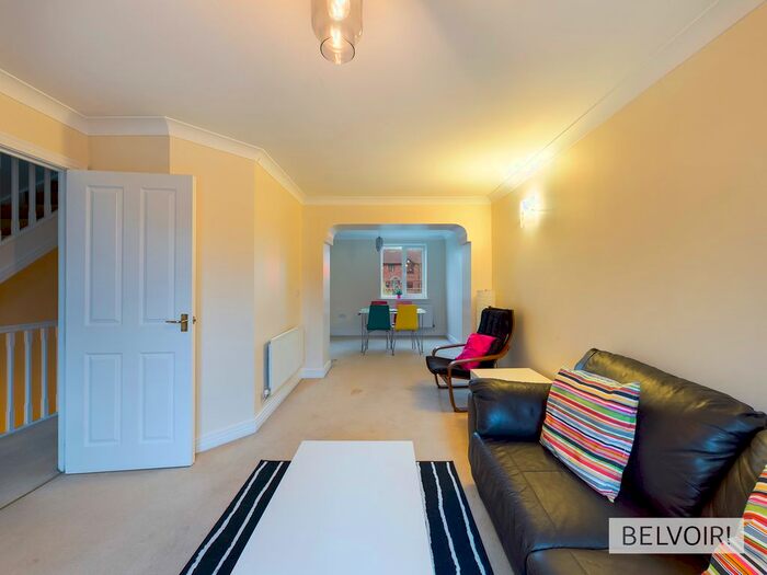 4 Bedroom Semi-Detached House To Rent In Anchor Crescent, Hockley, Birmingham, B18