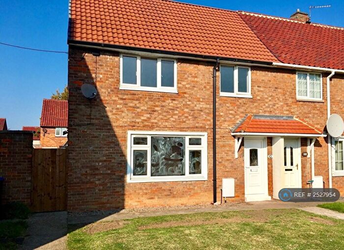 2 Bedroom End Of Terrace House To Rent In Emerson Way, Newton Aycliffe, DL5
