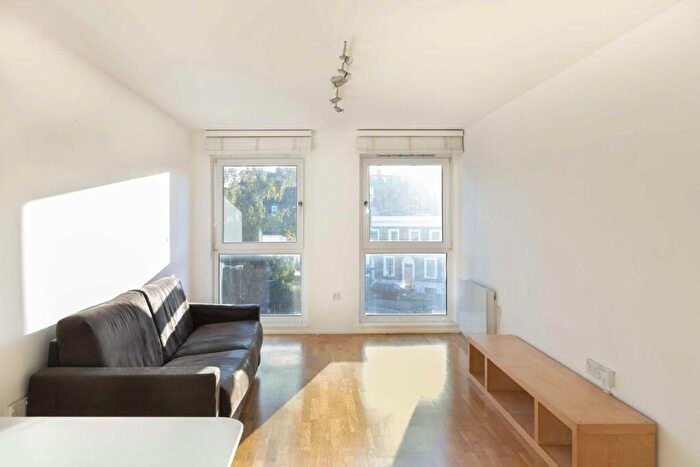 1 Bedroom Flat To Rent In Theseus Walk, Islington, N1