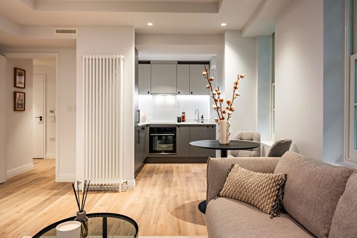 1 Bedroom Flat To Rent In Rodney House, Dolphin Square, Chichester Street, London Lx, London, SW1V