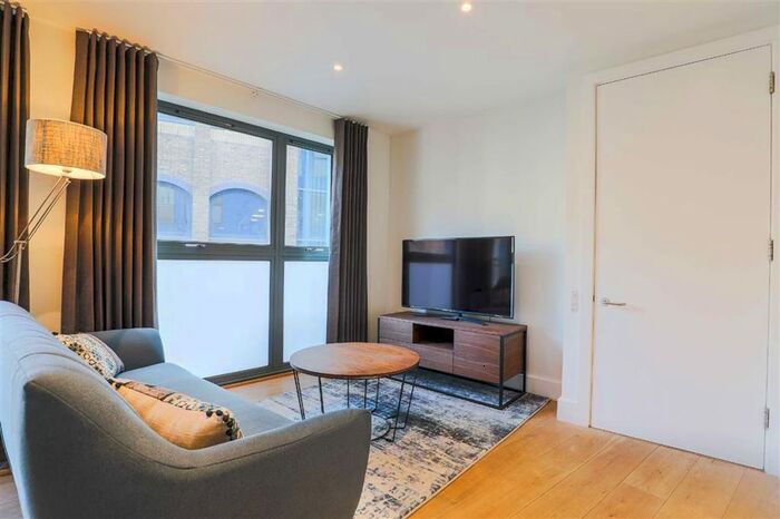 1 Bedroom Flat To Rent In Winchester Square, London, SE1
