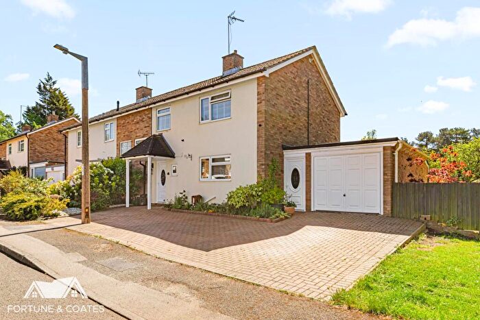 4 Bedroom Semi-Detached House For Sale In Upper Park, Harlow, CM20