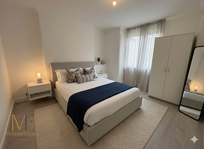 1 Bedroom Apartment To Rent In London Road, Greenhithe, Kent, DA9