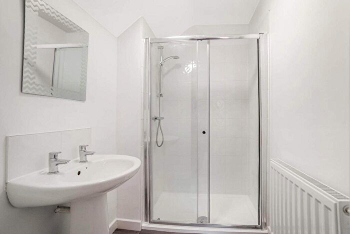 5 Bedroom Terraced House To Rent In Queens Road, Beeston, Nottingham, Nottinghamshire, NG9