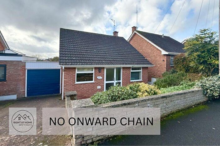 3 Bedroom Detached House For Sale In Chancellors Way, Beacon Heath, Exeter, EX4