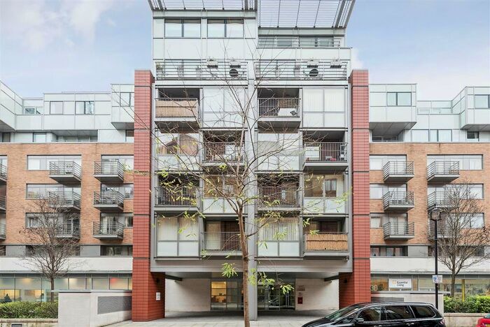 3 Bedroom Flat To Rent In Cavendish House, Monck Street, Westminster, London, SW1P