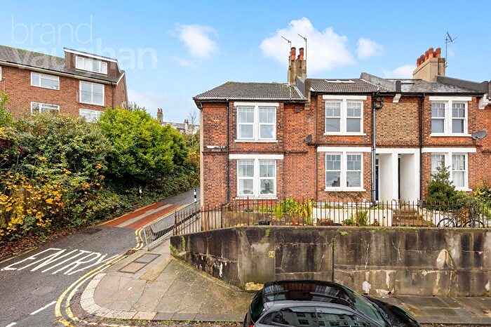 2 Bedroom End Of Terrace House For Sale In Kingsley Road, Brighton, East Sussex, BN1