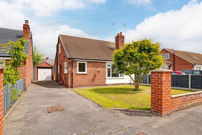 3 Bedroom Semi-Detached Bungalow To Rent In Brookside, Great Boughton, CH3